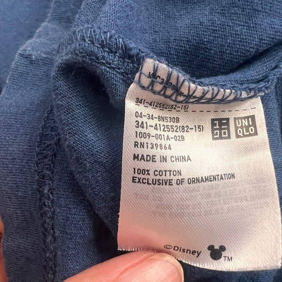 Uniqlo UT Disney Mickey Mouse Pocket T-Shirt Graphic Tee XL thumbnail 7