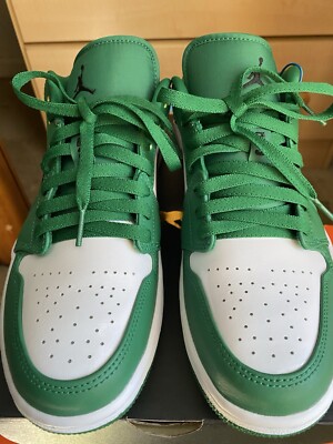 MINT* Size 8.5 - Air Jordan 1 Low Pine Green 553558-301