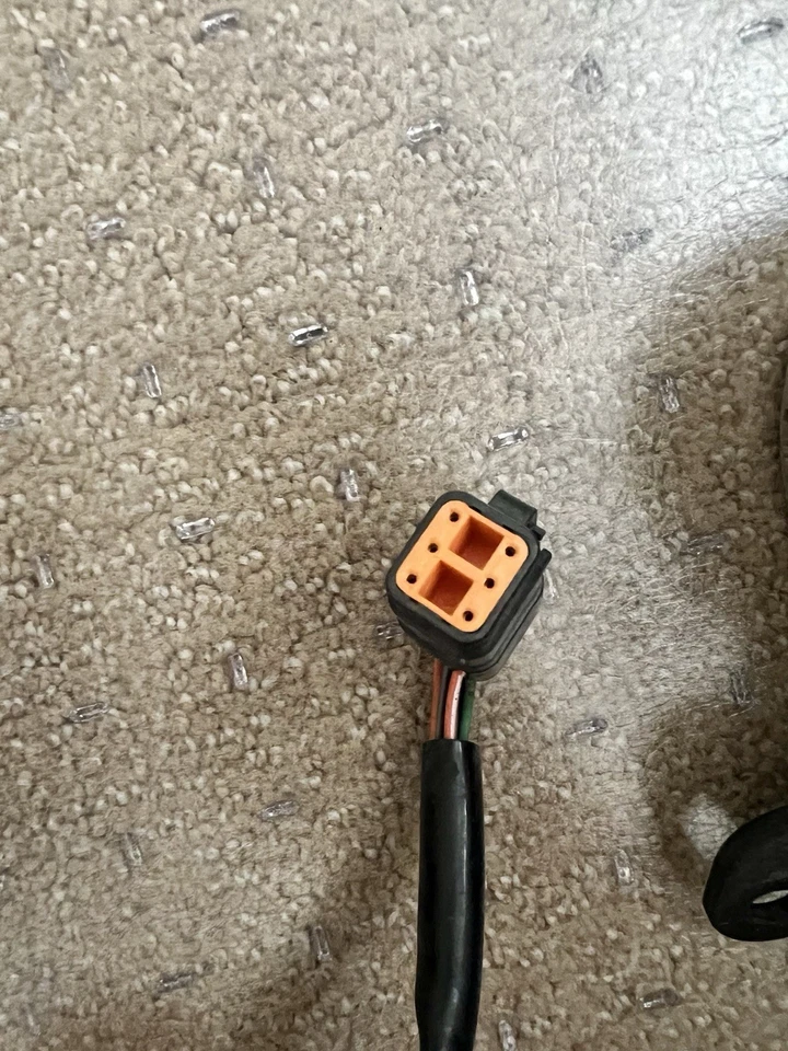 GENUINE HARLEY DAVIDSON 2009-13 FLHP/E ROAD KING POLICE TACHOMETER Foto 3 de 4