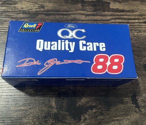 Ford Taurus 1998 Dale Jarrett Revell #88 cuidado de calidad escala 1:43 diecast - Imagen 5 de 5