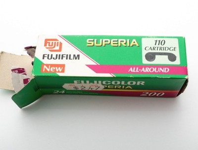 Fujifilm FujiColor Superia 200 film 24 exposures 110 cartridge Unexposed 4/2000