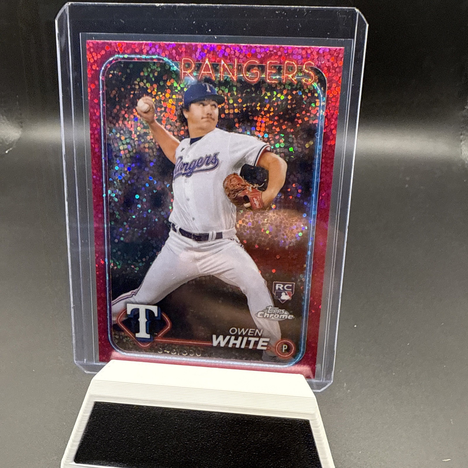 2024 Topps Chrome MLB Magenta Speckle Refractor 211 Owen White RC /350 Rangers
