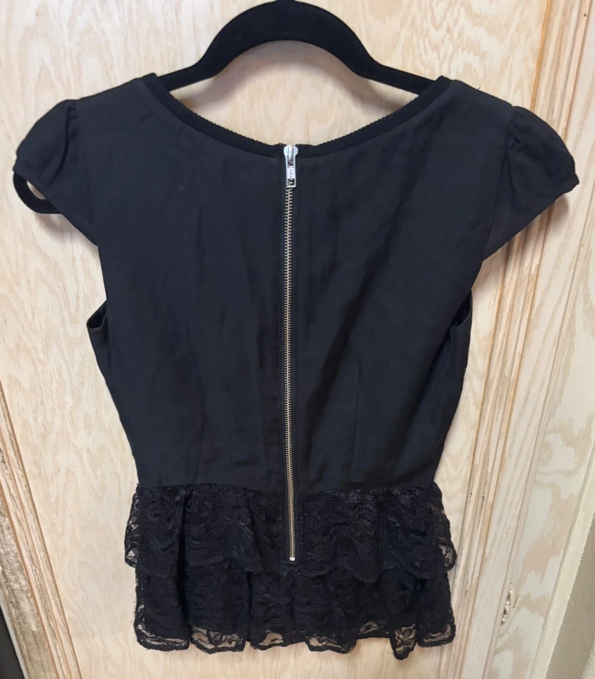 Blusa H&M Negra Peplum Top Estrás Cremallera Volantes Encaje Lino Algodón Talla 4 Foto 2 de 4