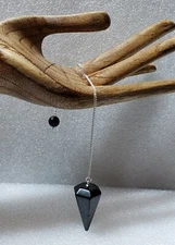 Set 2 pcs Metaphysical Shungite Pendulum Crystal Pendulum Dowsing Divination