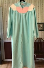 Vintage Vanity Fair House Dress mint green white pink Fleece Robe 1/2 zip Size M