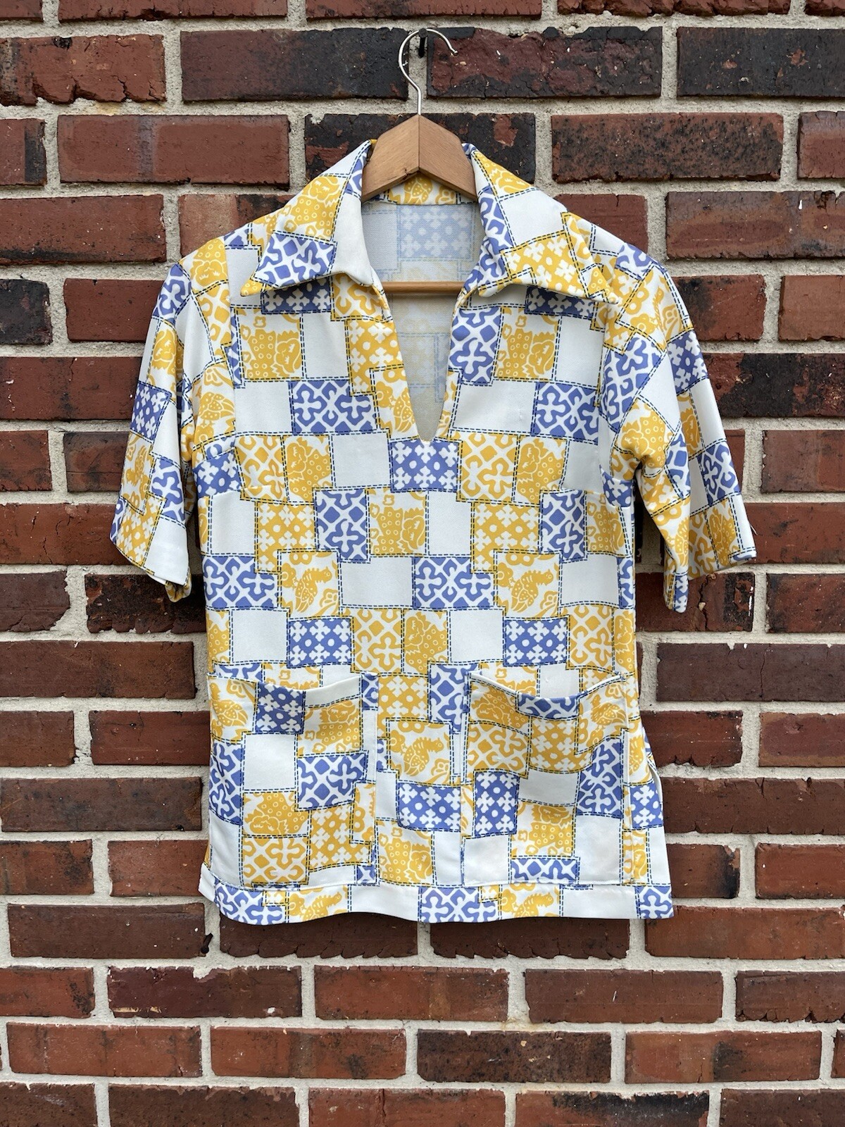 Vintage Polyester Pullover Graphic Print 60s 70s - image 1