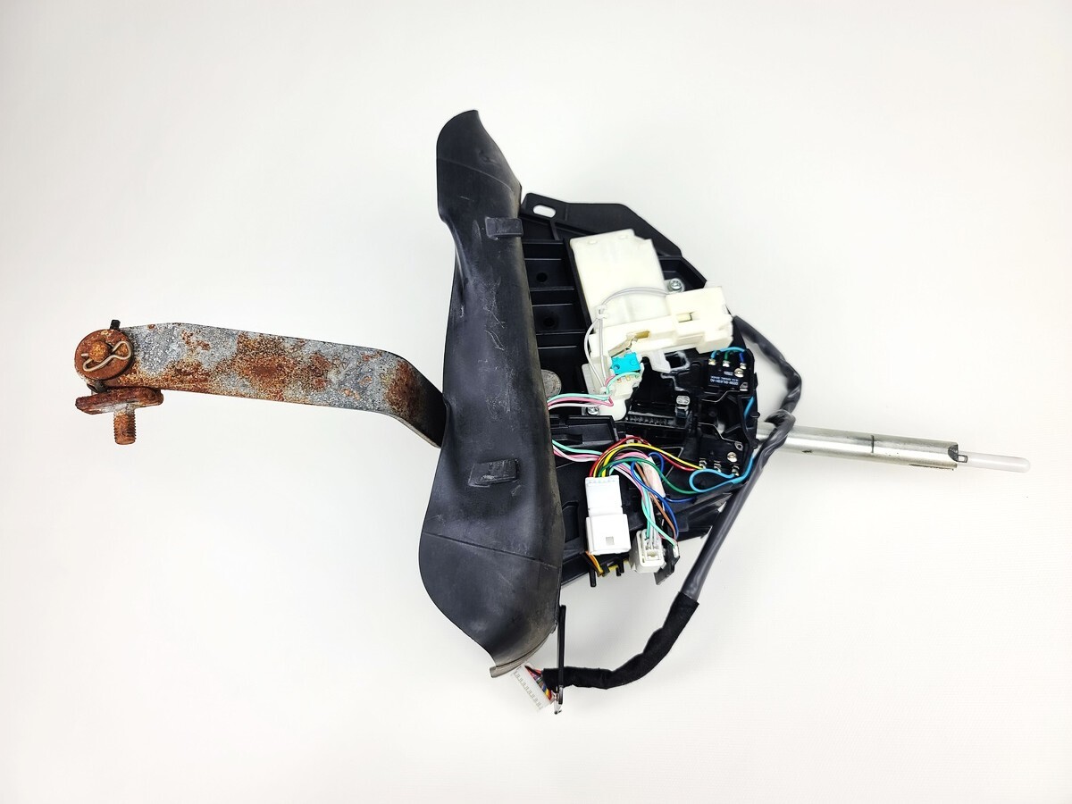 OEM Automatic Transmission Shift Lever for 2014-2020 Infiniti Q50 Q60