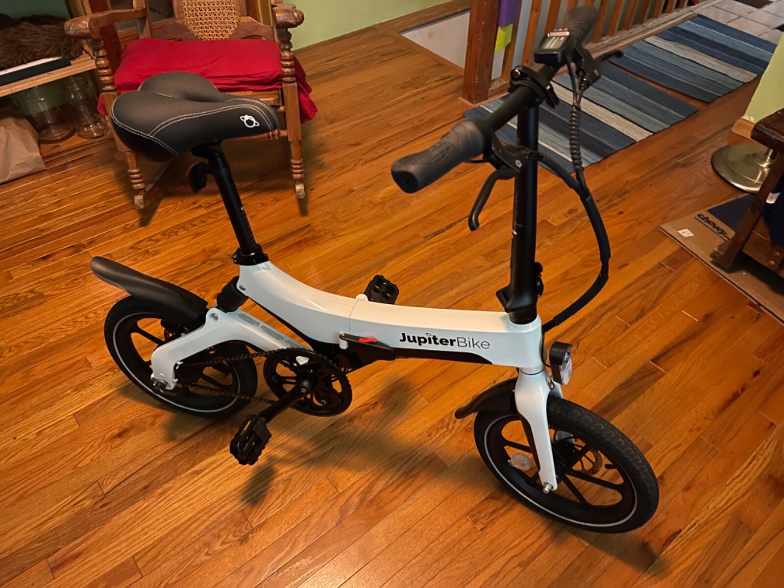 Jupiter Bike Discovery X5 350W Pedal Assist eBike certified to UL 2849