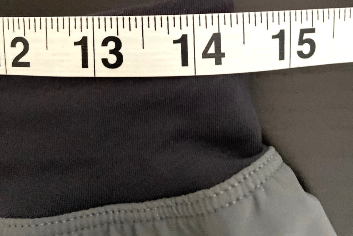 LULULEMON T.H.E. Linerless Shorts Gray Black Key Fob Men's M Shorts