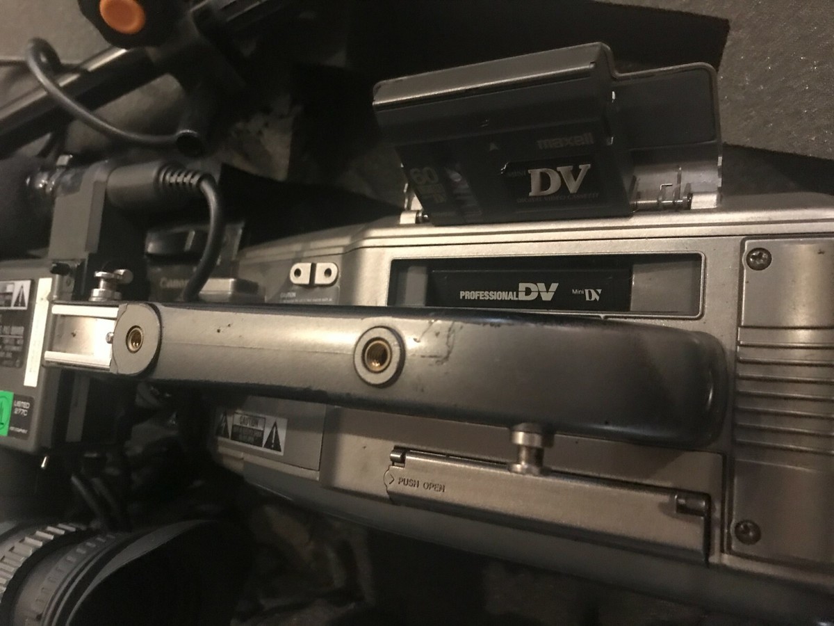 JVC GY-DV550 Professional Mini DIGITAL Camcorder w/Canon Zoom-Make