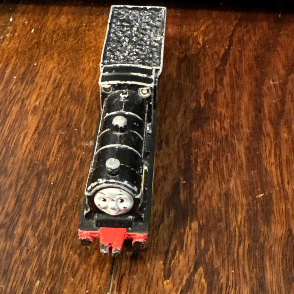 Douglas Train ERTL Thomas & Friends Diecast Metal Tank Engine 1992 Rare Vintage - Image 2 of 4