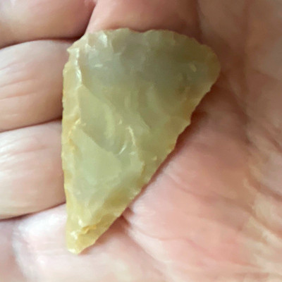 Authentic native American arrowhead/projector/blade triangular central Texas