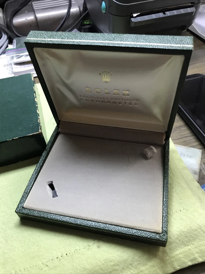 Vintage Auténtico Rolex Años 60 Verde Hombre Caja/Estuche.Para Relojes Correa Cuero Foto 3 de 4