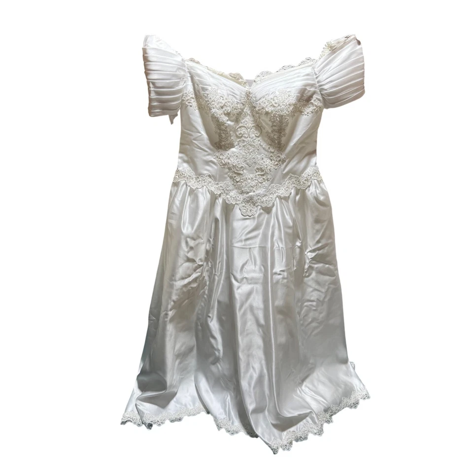 Vestido de novia vintage Alfred Angelo apliques de encaje botones satinados blanco talla 22 Foto 4 de 4