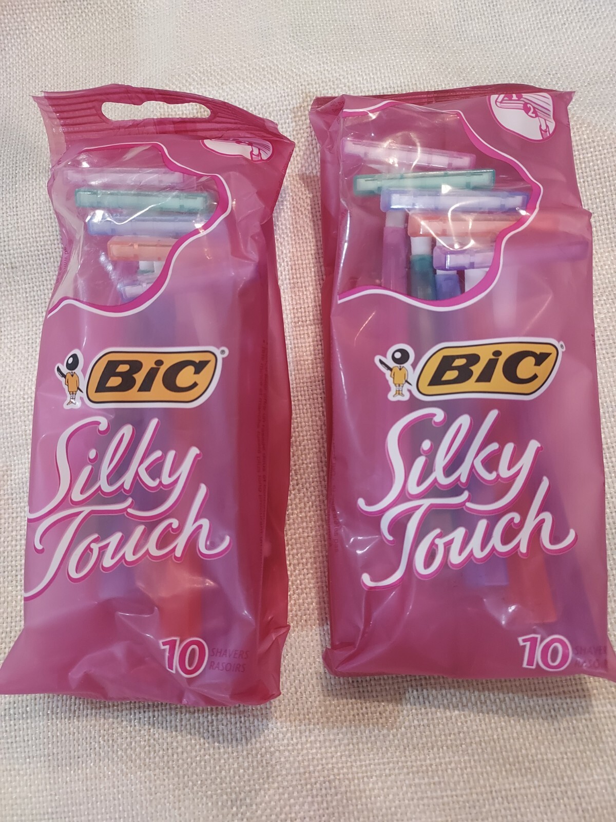 BIC Silky Touch Disposable Razors Set of 2 Packs of 10 (20 Razors Total ...