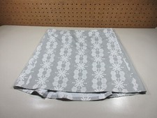 RipSkirt womens gray an white geometric wrap Hawaiian Cover swim skirt M EUC