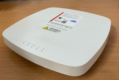 FortiNet FortiAP FAP-U221EV-N Wireless Access Point with Wall Bracket FAP-U221EV