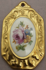 ROSENTHAL Marktredwitz U.S. Zone 1/2 Porzellan Schmuck Anhänger Gold Blume (ABP)