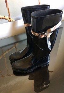 burberry leather ankle boots