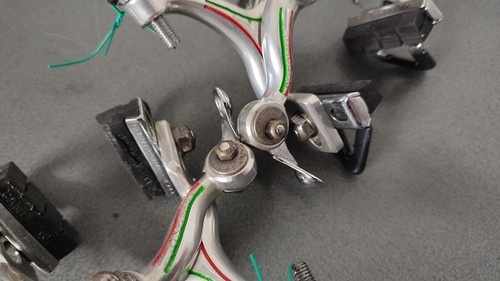 CAMPAGNOLO SUPER RECORD - Road Brake Calipers 70s-80s + 4 Pads - Pinze Freno - Foto 8 di 16