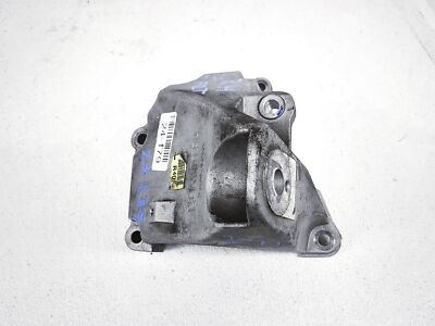 2018-2023 Kia Stinger Passenger Side Motor Mount Bracket 21825-J5400 *3.3Tt Awd