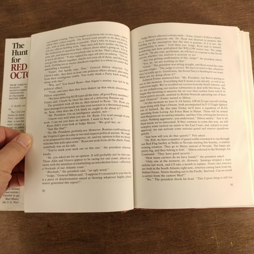 THE HUNT FOR RED OCTOBER~1st ed/7th Print~Tom Clancy's 1st Book~1984 Naval Press - Picture 11 of 12