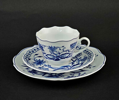 99885033-d Porcelain Place Setting Collection Cup Triptis Onion Pattern 11x6cm