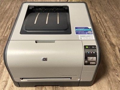 HP Color LaserJet CP1515N CC377A Farblaserdrucker DIN A4 USB Netzwerk halb voll