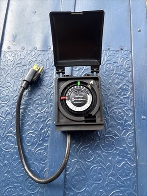 Intermatic Heavy Duty 24 Hour Outdoor Timer Model HB35R 1200 Watt 10 AMP Black