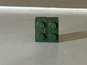 LEGO PIRATES: "Shipwreck Hideout"  (6253) - 310pcs - FREE SHIP!!