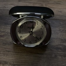 VINTAGE WESTCLOX TRAVEL ALARM CLOCK BLACK FOLDING CLAMSHELL CASE BATTERY OP