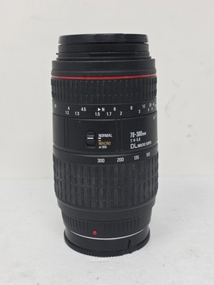 Sigma 70-300mm 1:4-5.6 DL Macro Super Lens for Minolta AF / Sony A-Mount 