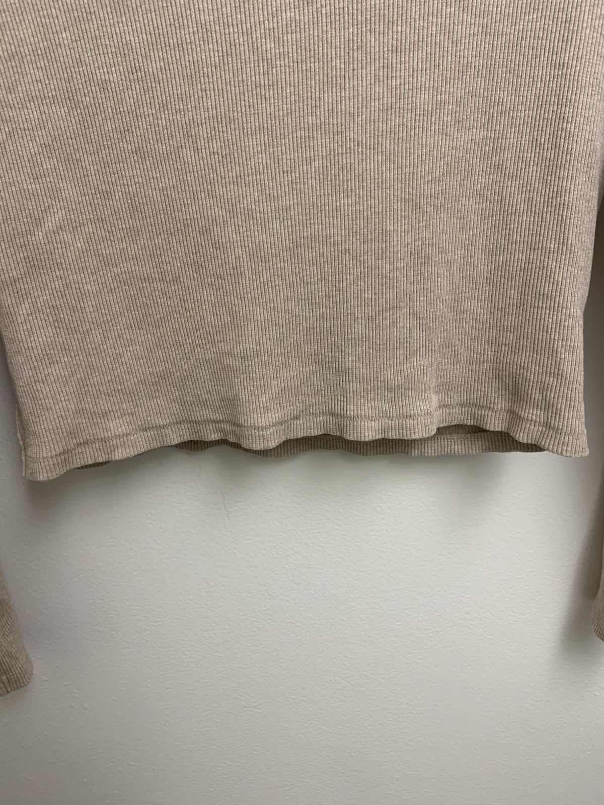 Universal Thread Beige Ribbed Knit Crew Neck Long… - image 6