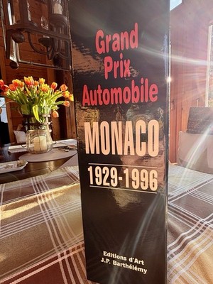 Grand Prix Automobile de Monaco 1929-1996, vier Bände, Hardcover , Pappschuber