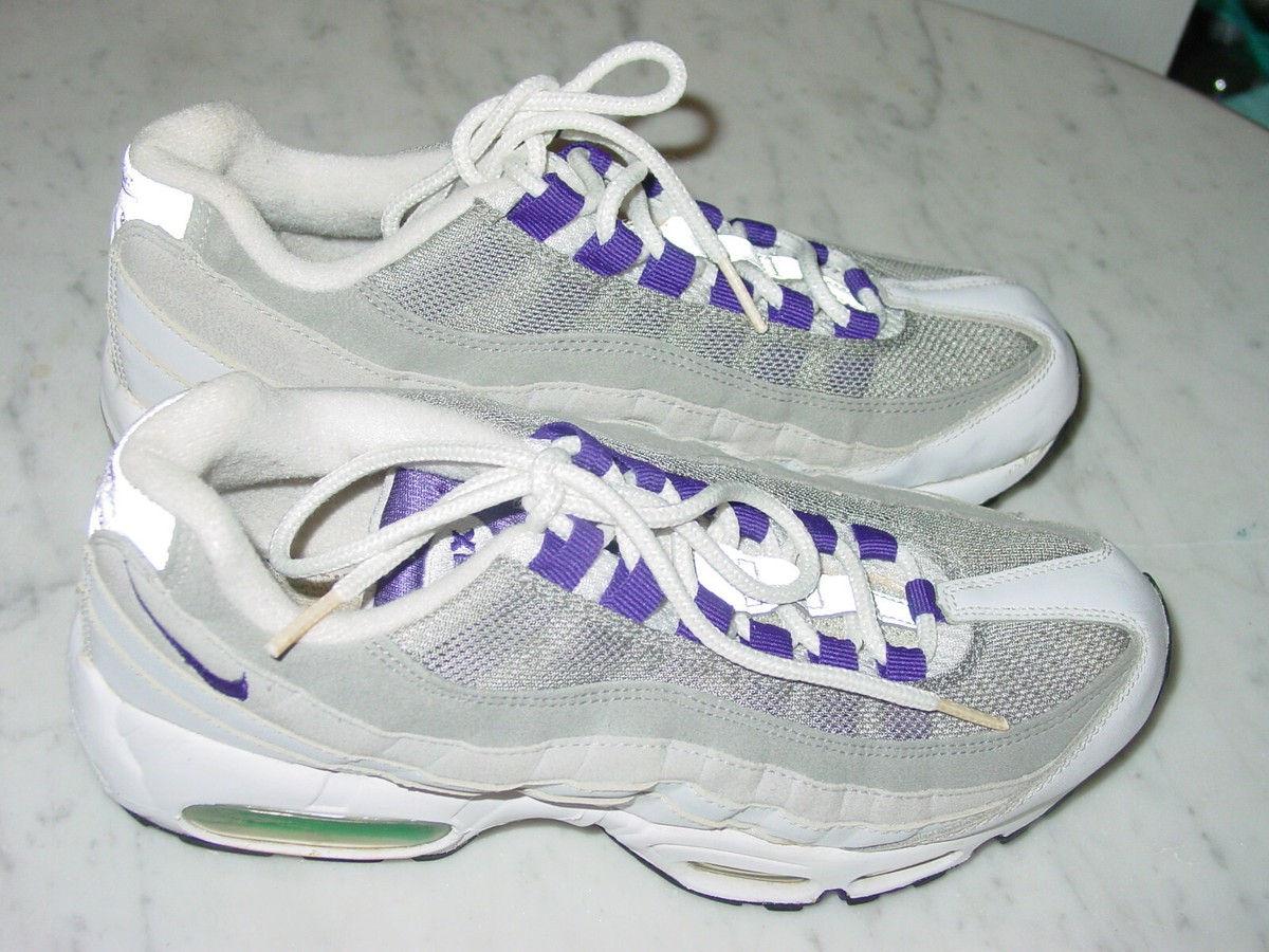 nike tailwind grape