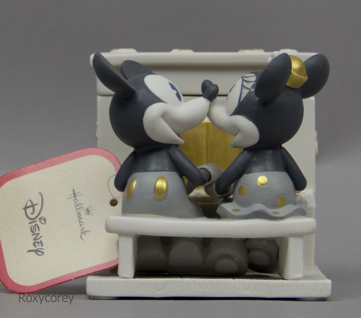 Hallmark Disney Mickey and Minnie Music to My Ears Trinket Box NIB