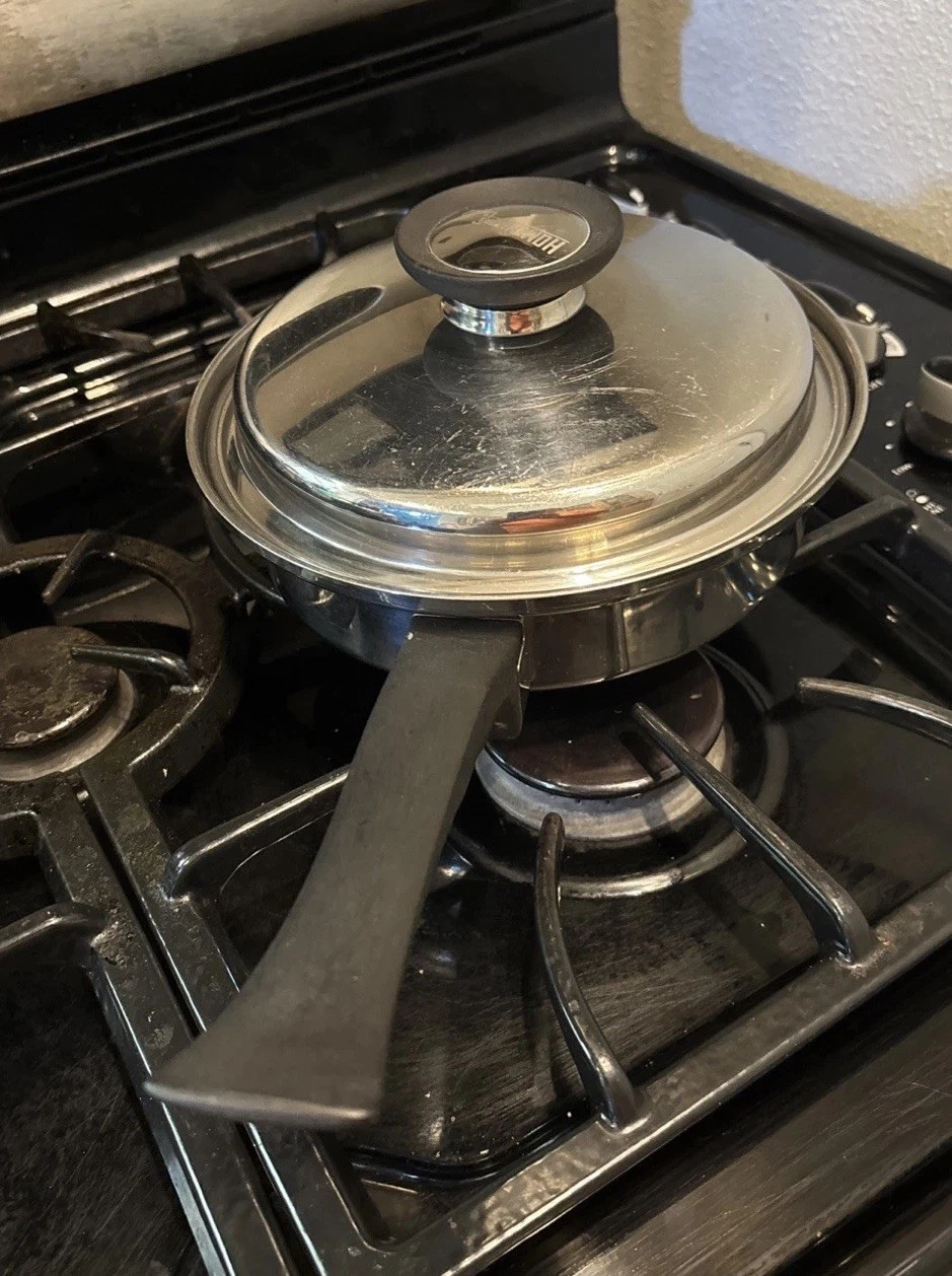 Vintage Homemakers Guild 18-8 Tri-Ply Stainless Steel 1.5 Quart Sauce Pan USA