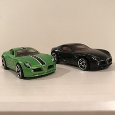 Alfa Romeo 8C Competizione Hot Wheels set