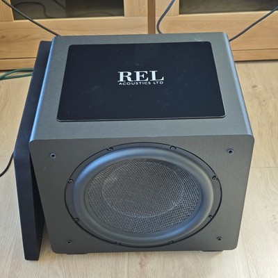 REL HT 15/8  Prediator Subwoofer