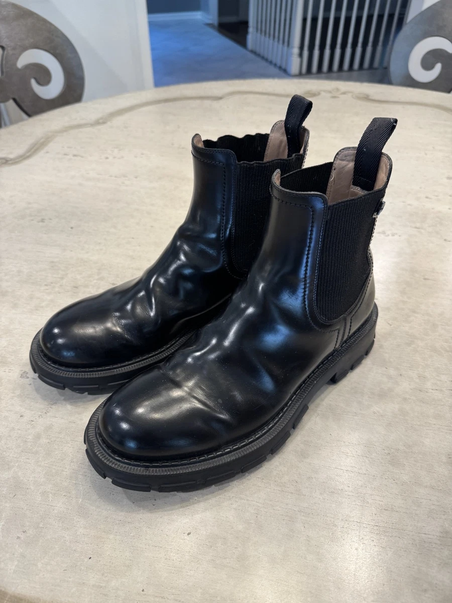 Gucci Chelsea Black Boots for Men for Sale | Shop New & Used  display picture 2