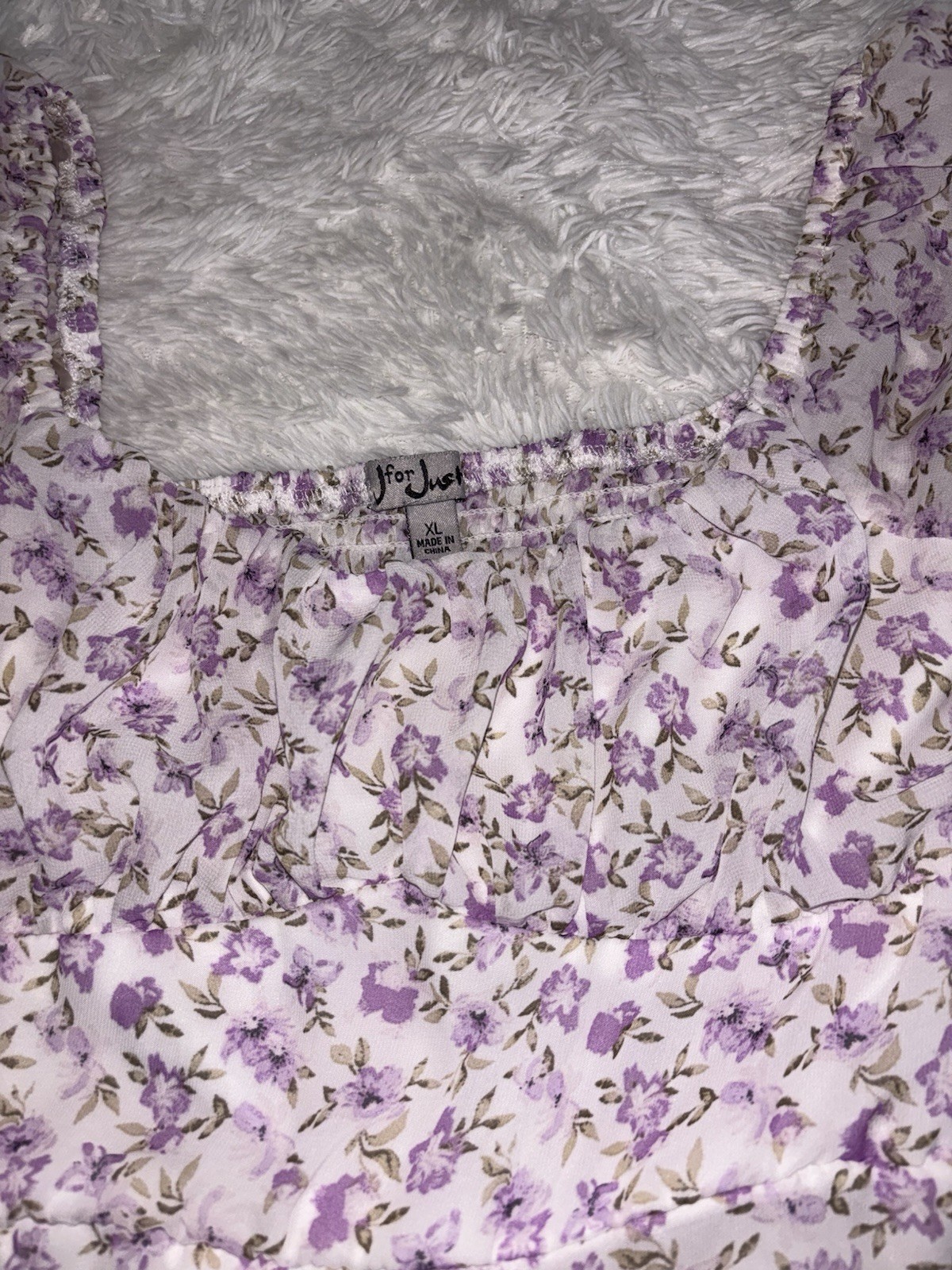 J for Justify sz. XL lavender floral lined romper. Delicate, pretty, grt. shape