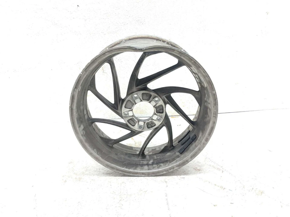 Llanta trasera BMW K1600 GTL 12 DAÑADA 17x6,00 Foto 3 de 4