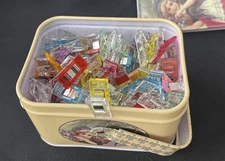 Multipurpose Sewing Clips with Tin Box Package, Assorted Colors Pack of 100