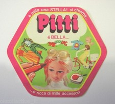 VECCHIO ADESIVO anni '80 /Old Sticker GIOCO BAMBOLA PITTI GIOCADAG (cm 11 x 10) 
