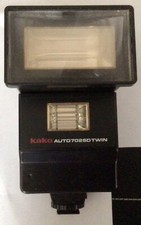 Kako Auto 702SD Podwójna lampa błyskowa Zooming W28 N35 S50 T85 90 stopni - Zapasowy