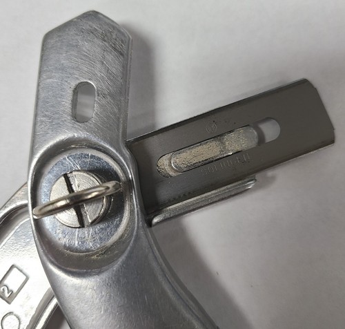 Mozart Solingen Lama di Ricambio per Rasoio con Bordo Scanalato Coltello per Tappeto 884.040 - Foto 3 di 4