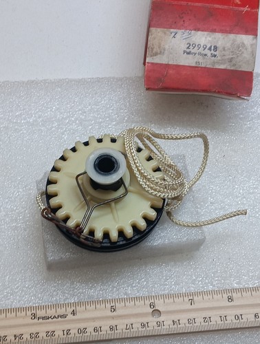 Briggs & Stratton 299948 Riemenscheibe Starter Getriebe Neu aus altem Lagerbestand OEM Neu im Karton 1 Stck.