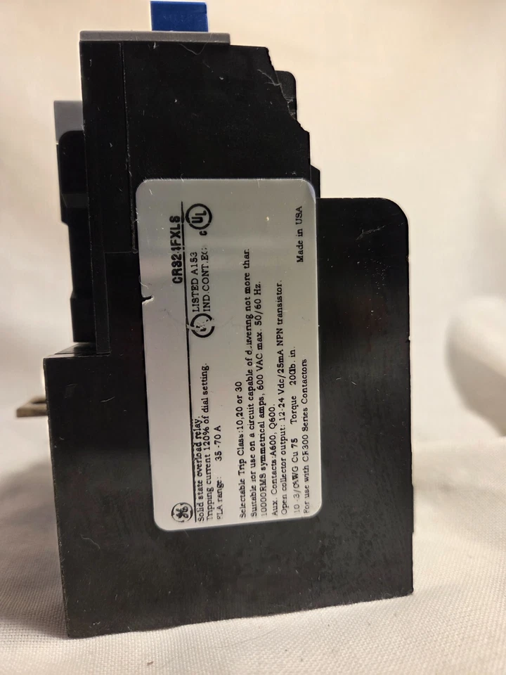 Relé de sobrecarga General Electric CR324FXLS Nema tamaño 3/4 35-70 amperios CF300 Foto 3 de 4