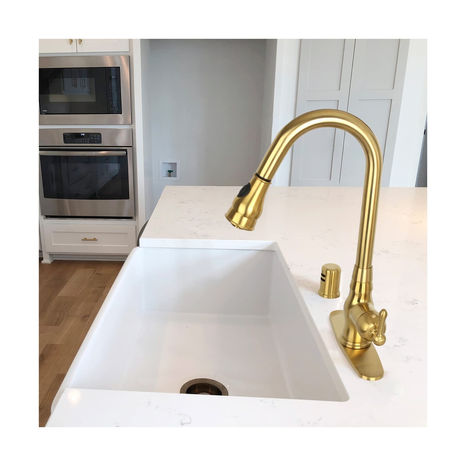 OneHandle PullDown Kitchen Faucet Single Level Solid Brass Kitchen