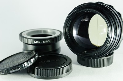 Jupiter-9 Objektiv modifiziert mit anamorphem Bokeh & Flare Streifen für Micro 4/3rds